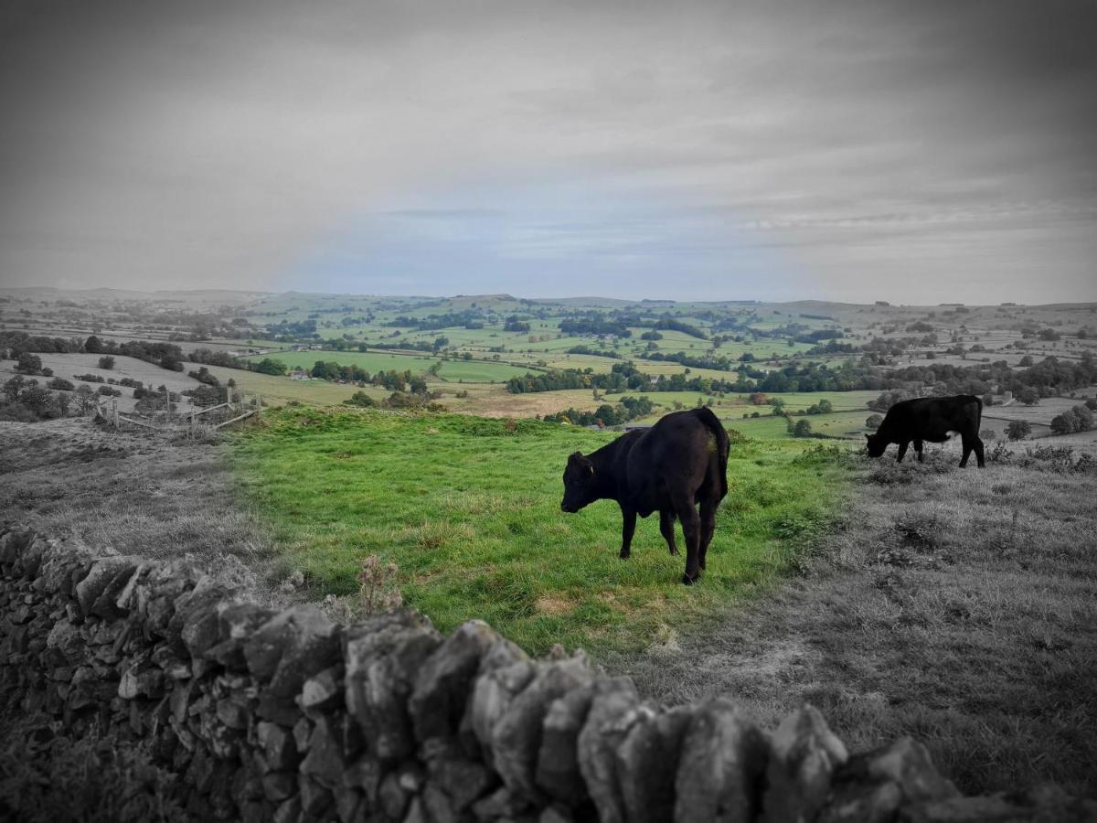 Peak District, The Greyhound Inn, Warslow Circa 1750 Экстерьер фото