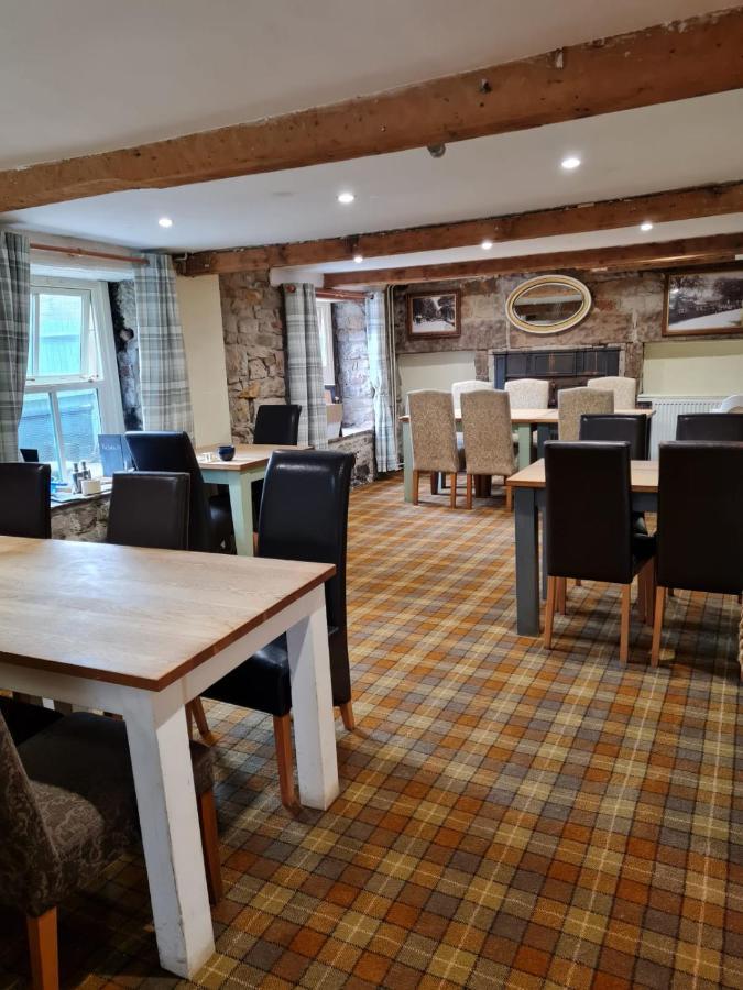 Peak District, The Greyhound Inn, Warslow Circa 1750 Экстерьер фото