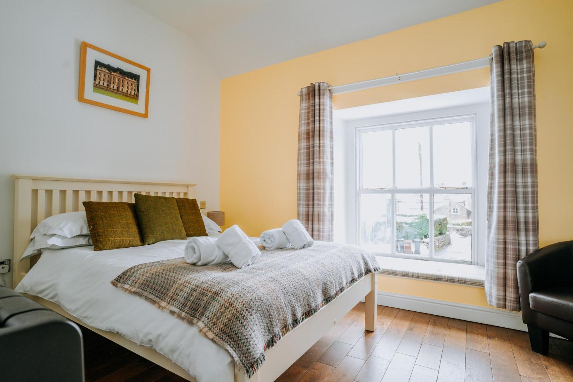 Peak District, The Greyhound Inn, Warslow Circa 1750 Экстерьер фото